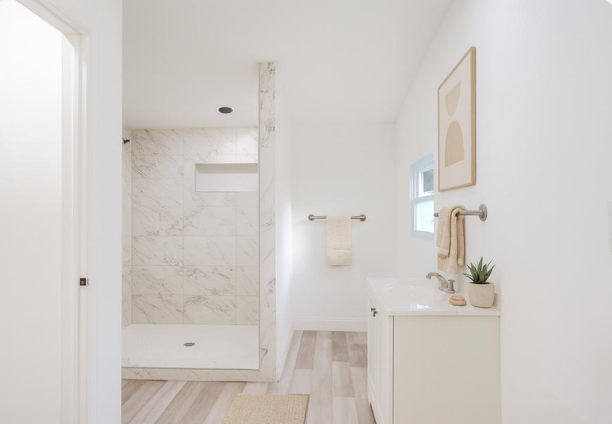 GATEWAY ESTATES PK CONDO DESC - Residential