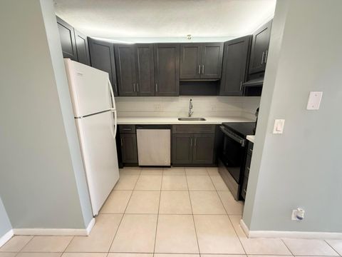 Tiny photo for 3253 NW 104th Avenue #3253, Coral Springs, FL 33065 (MLS # B26007989)