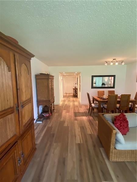 4280 OAKS Terrace 101