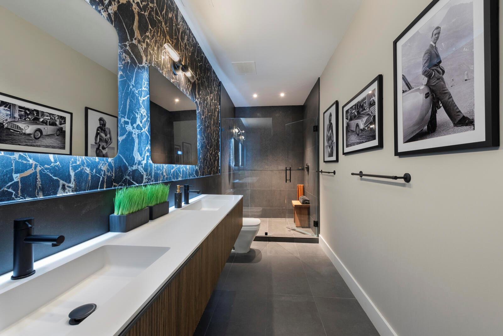 AQUALUNA LAS OLAS CONDO - Residential