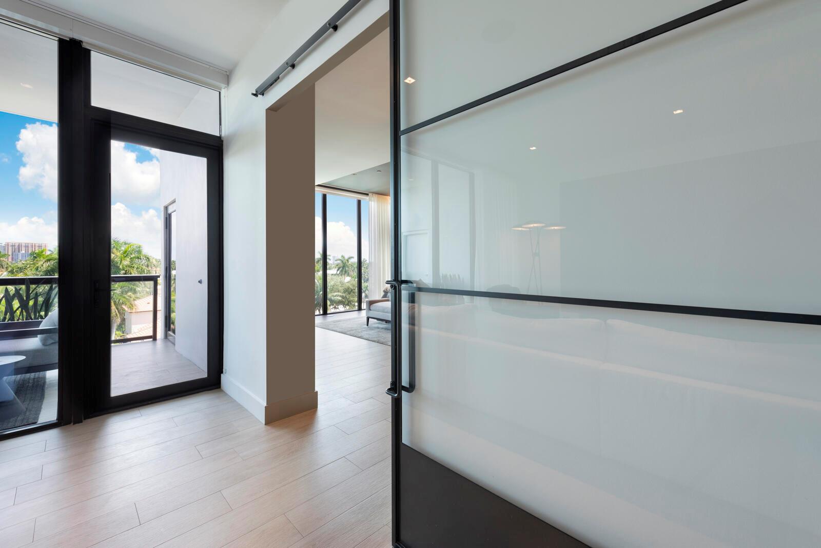 AQUALUNA LAS OLAS CONDO - Residential