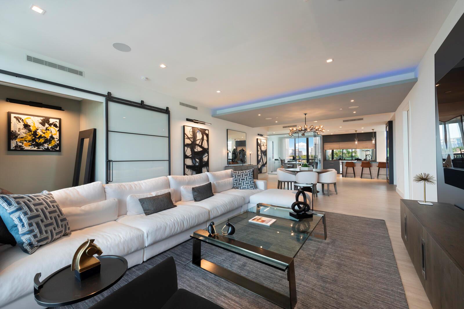 AQUALUNA LAS OLAS CONDO - Residential