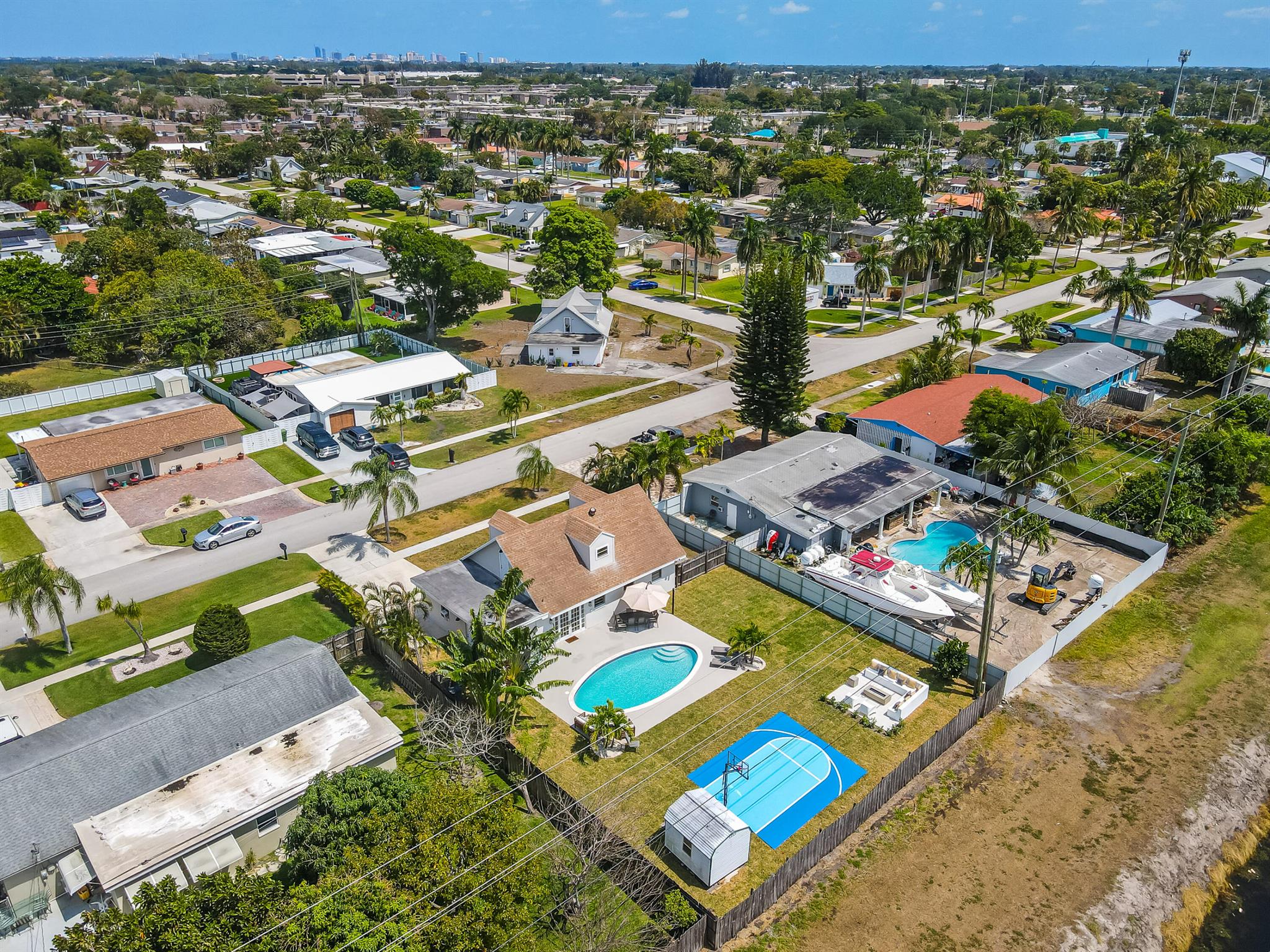 PALM SPRINGS VILLAGE 4 - Residential