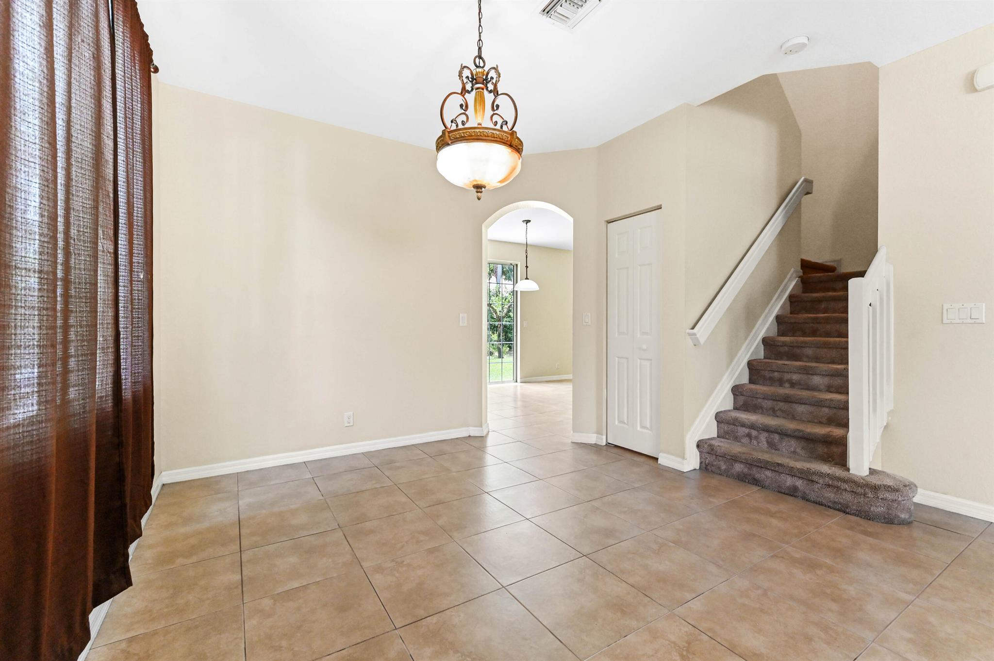 SAGEWOOD - Residential