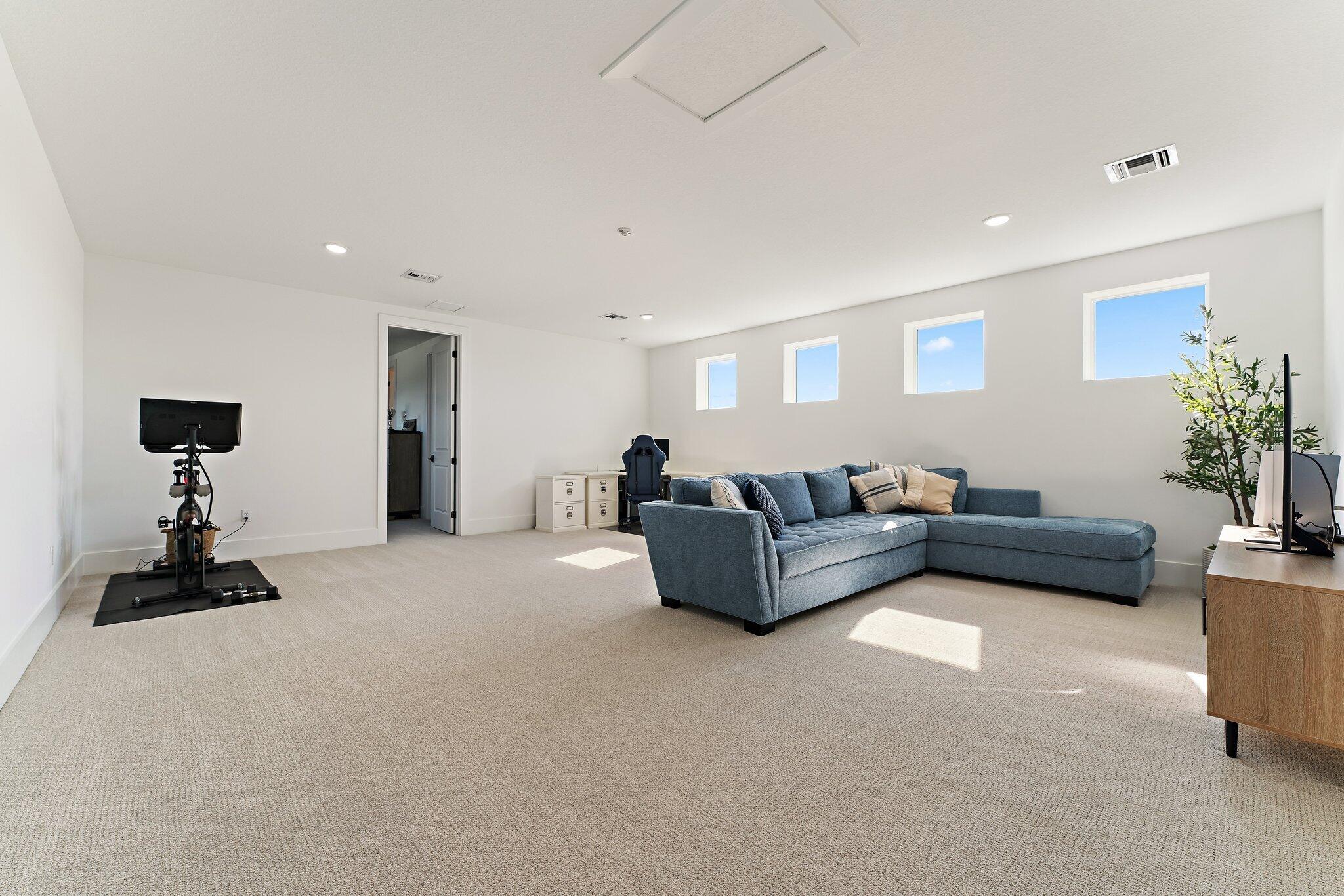 BRIDGEWATER PRESERVE - Residential