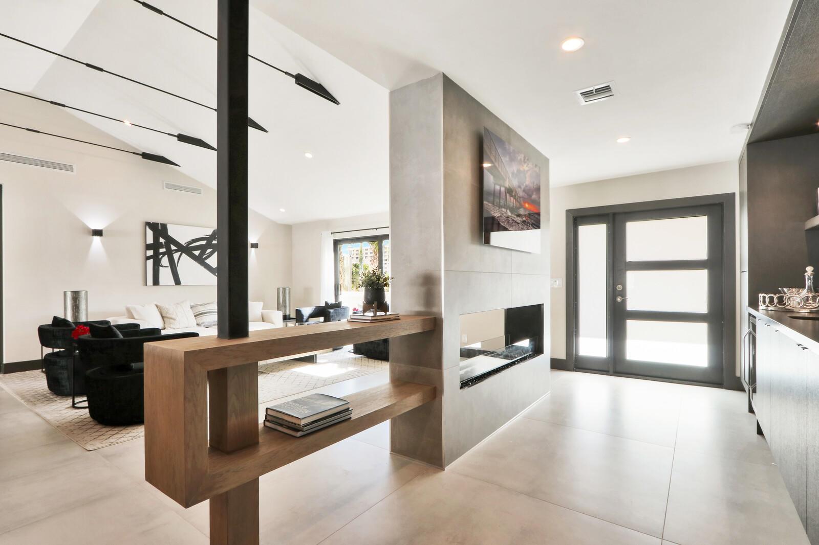 TOMKUS - Residential Lease