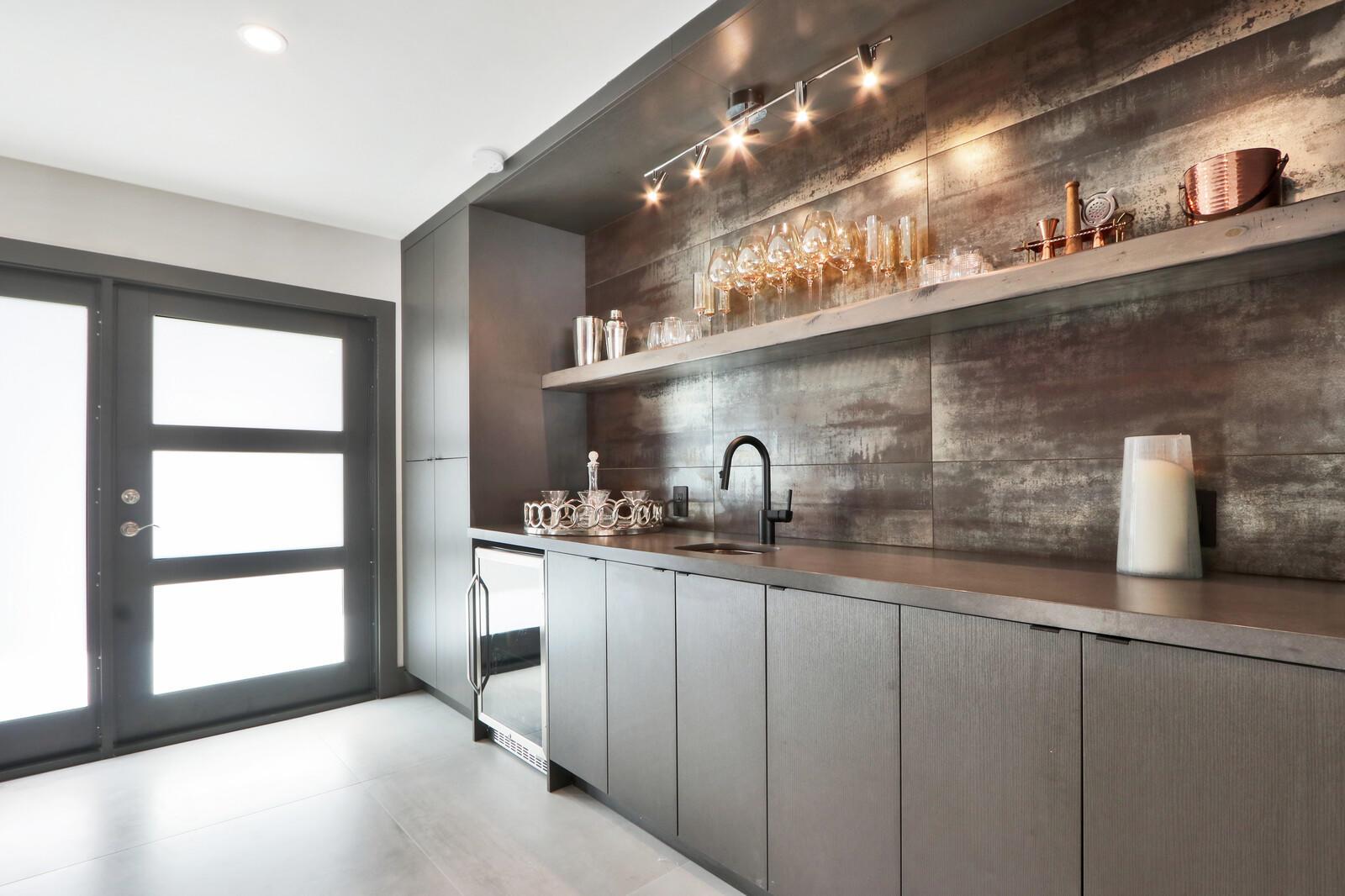 TOMKUS - Residential Lease