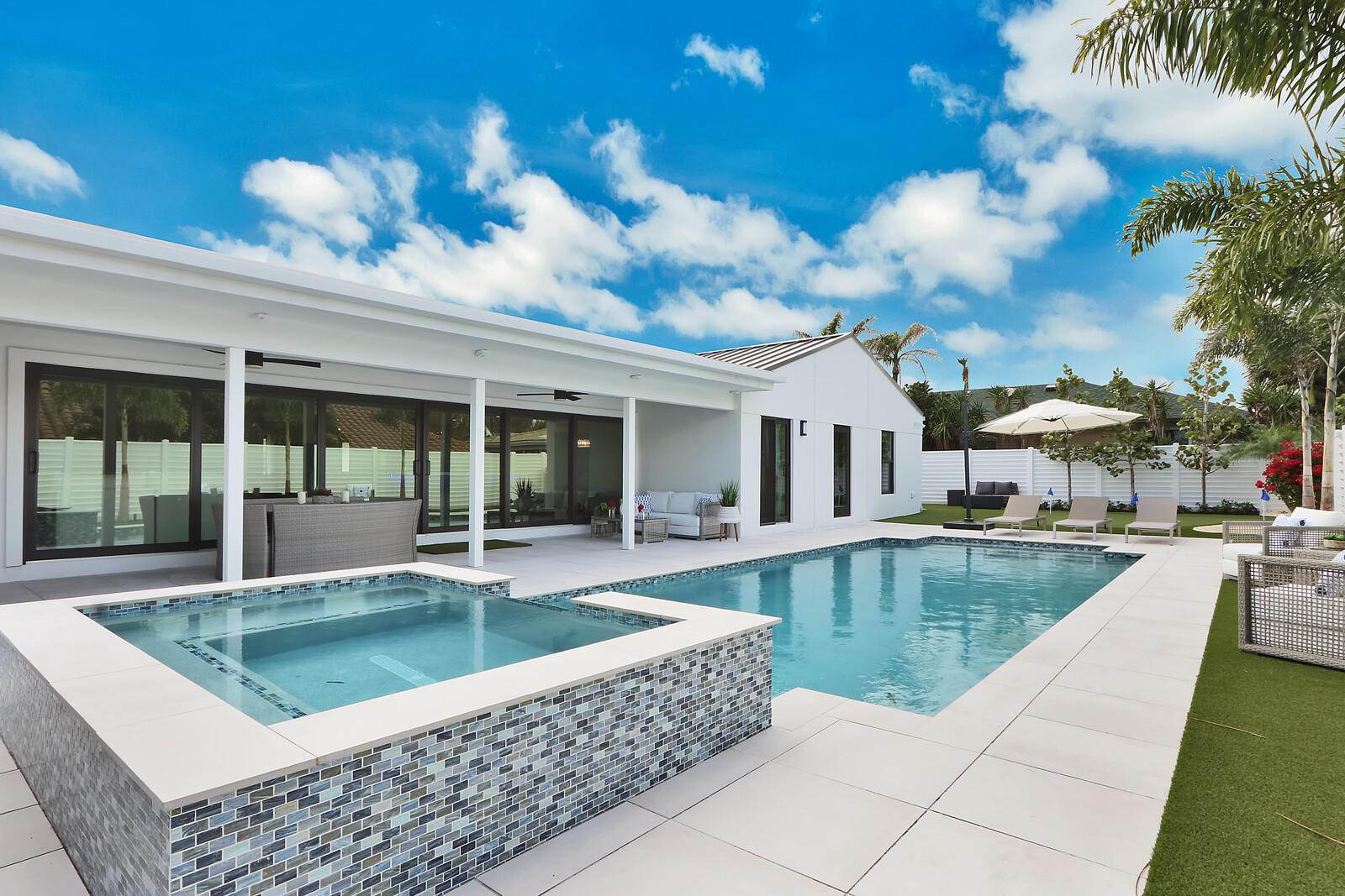 TOMKUS - Residential Lease