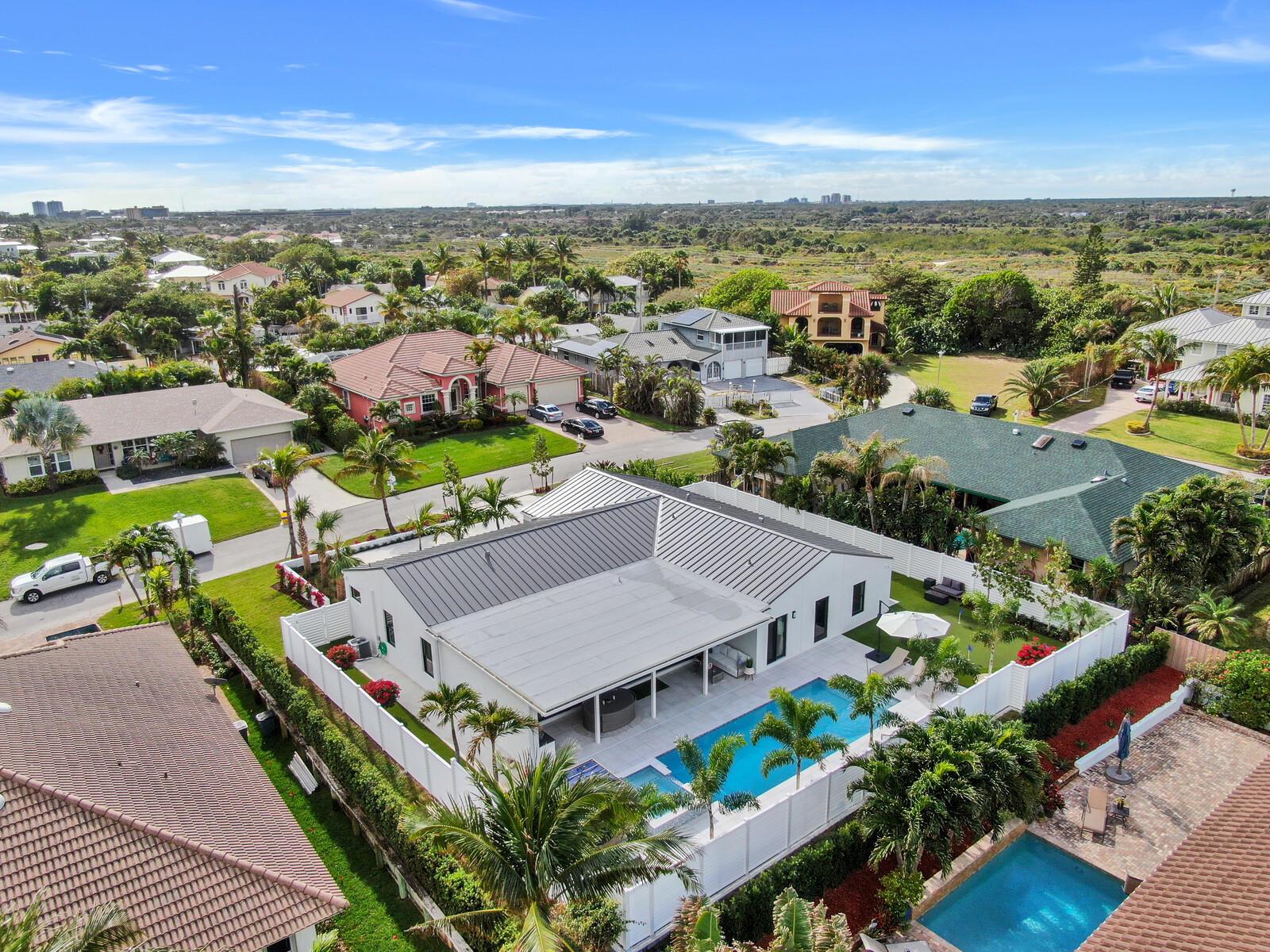 TOMKUS - Residential Lease