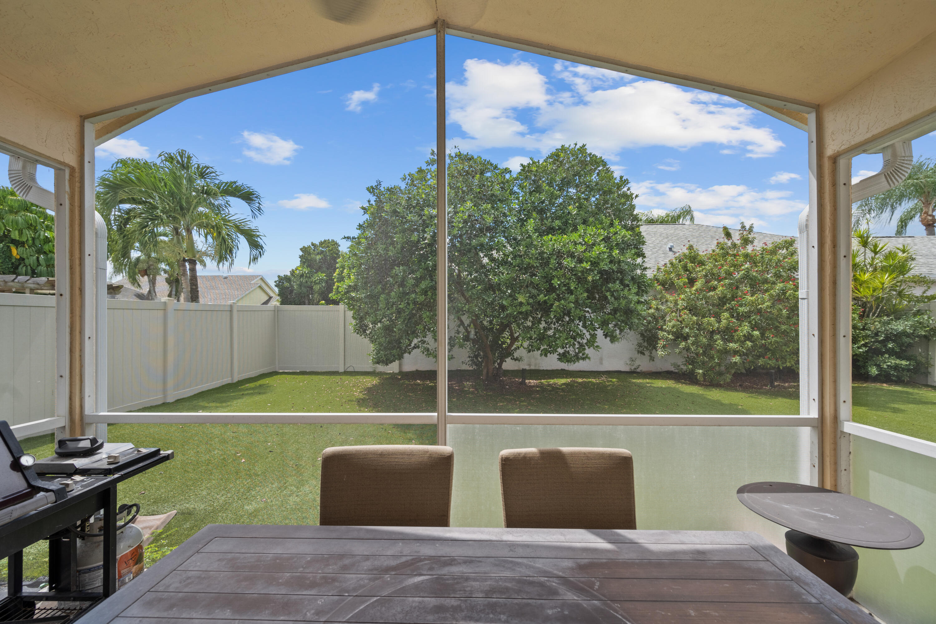 EMERALD FOREST OF WELLINGTON 2 - Residential