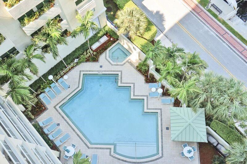 ESPLANADE ON THE NEW RIVER CONDO - Residential