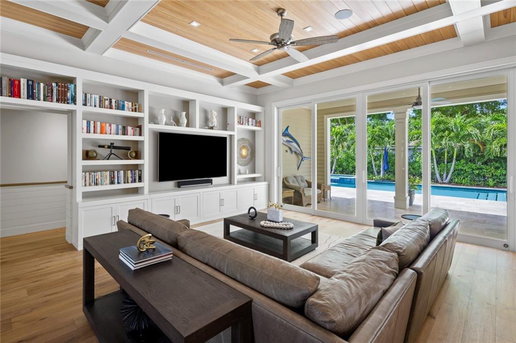 Sea Ranch Lakes - Residential