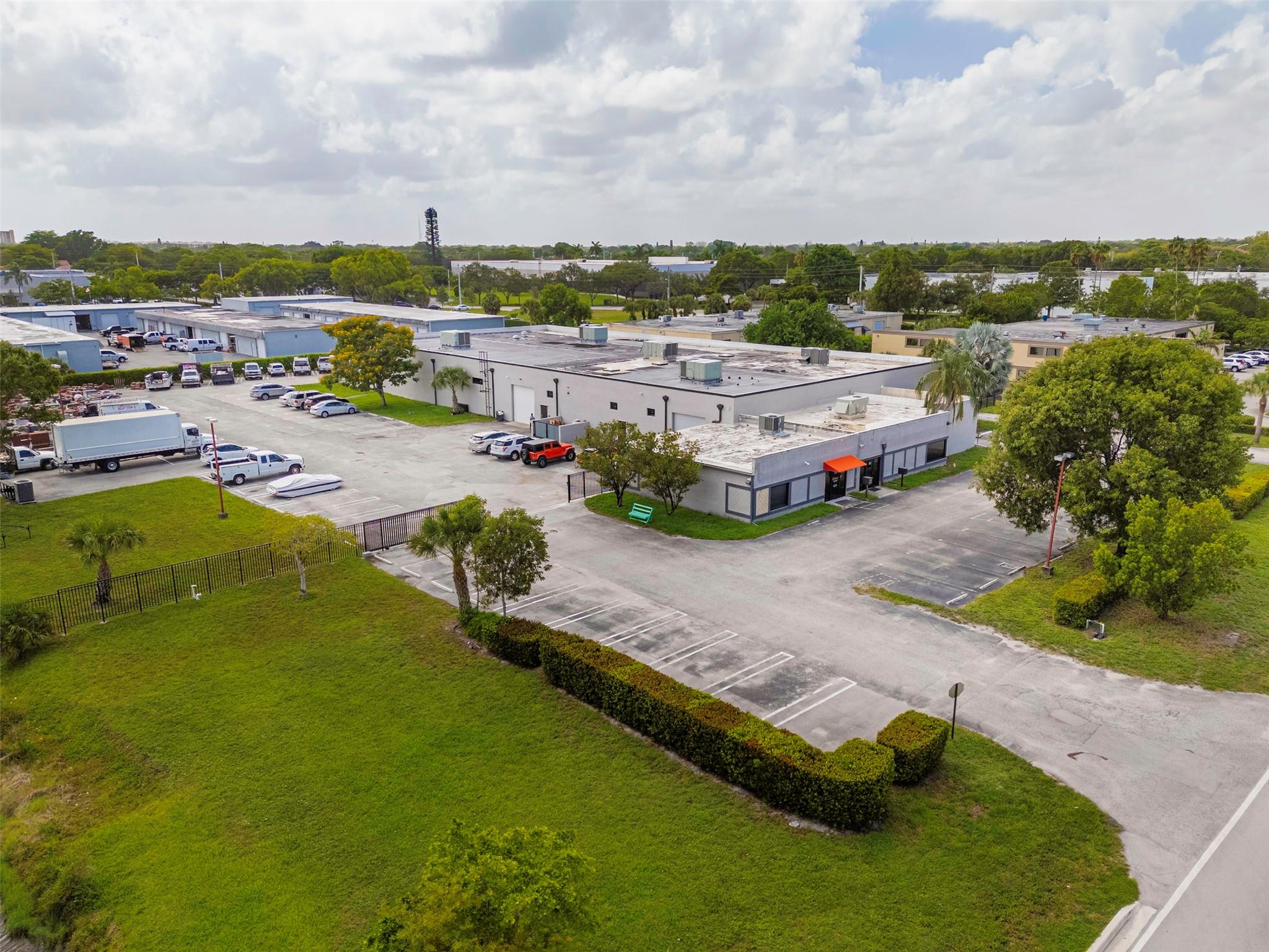 3651 NW 120th Ave Unit B