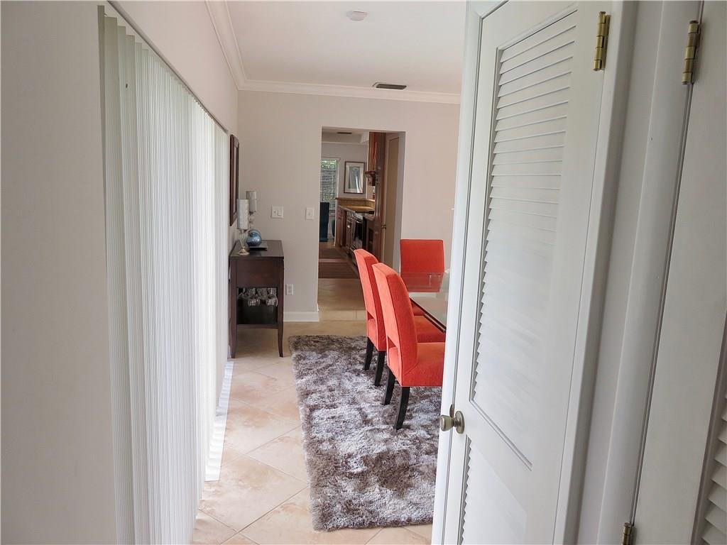 Coral Woods 33-25 B - Residential