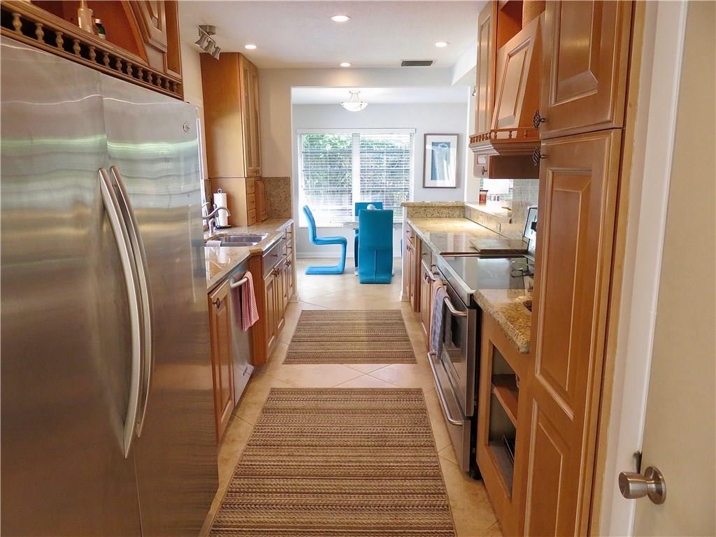 Coral Woods 33-25 B - Residential