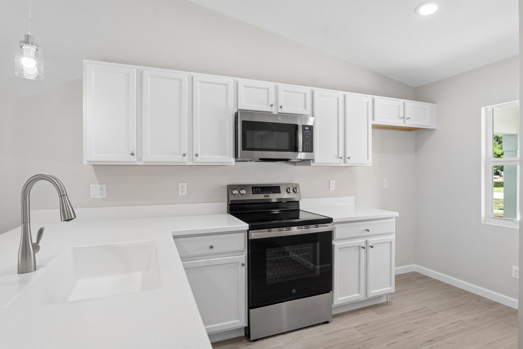 Photo of 5644 SE 45th Avenue, Stuart, FL 34997 (MLS # B26090203)