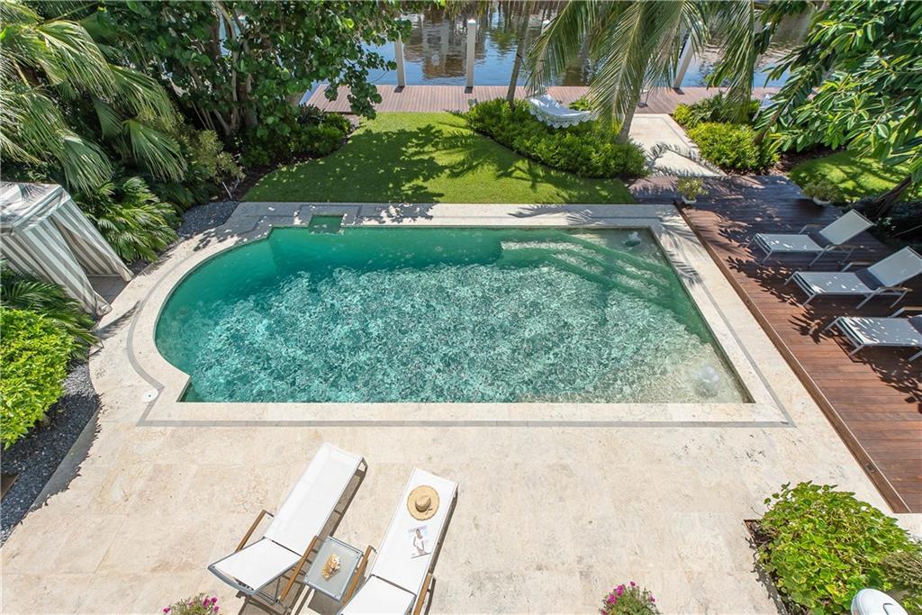 Las Olas Isles - Residential