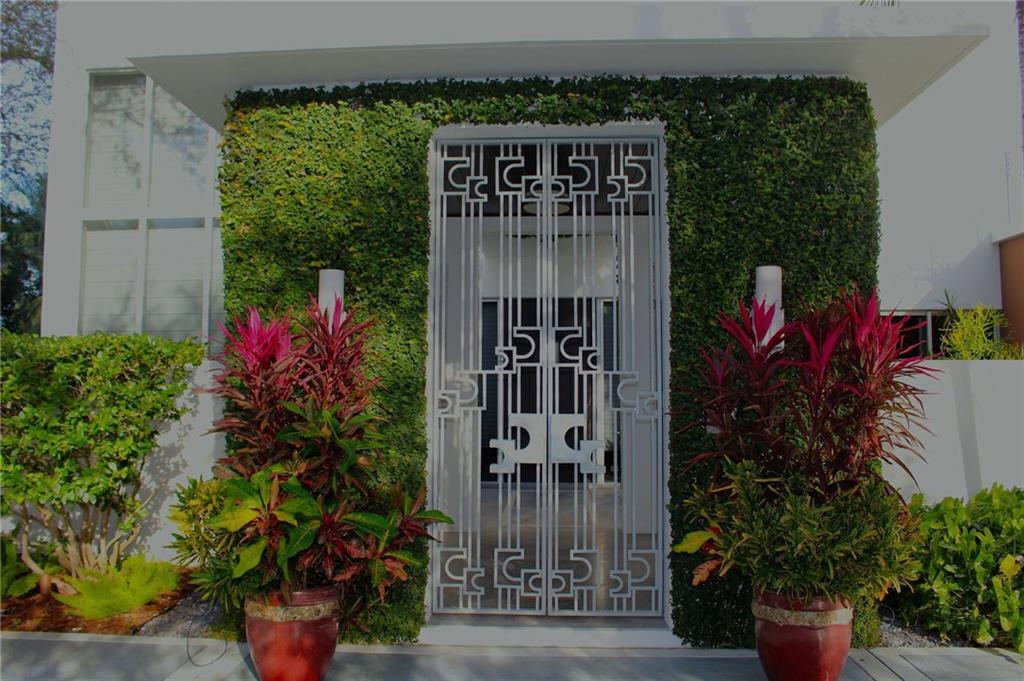 Las Olas Isles - Residential