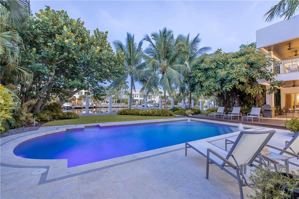 Las Olas Isles - Residential