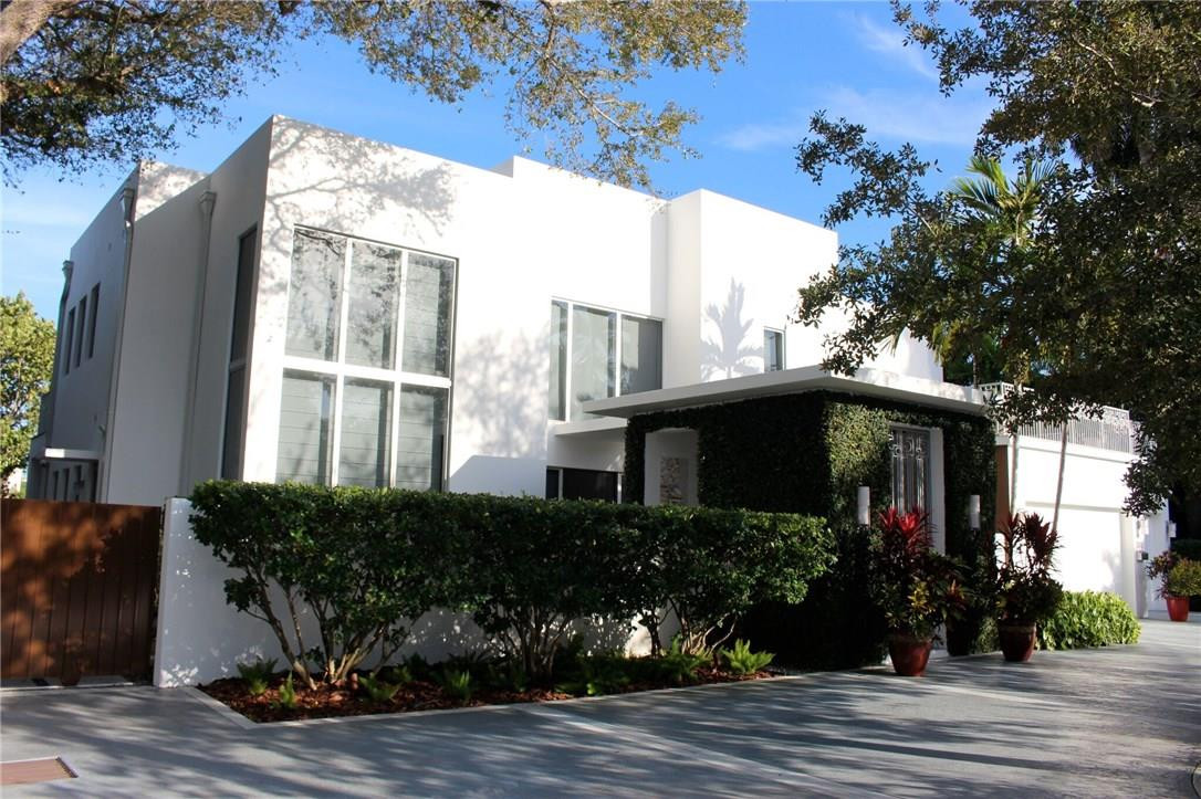 Las Olas Isles - Residential