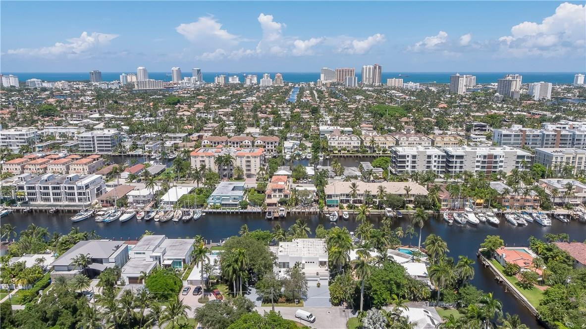 Las Olas Isles - Residential