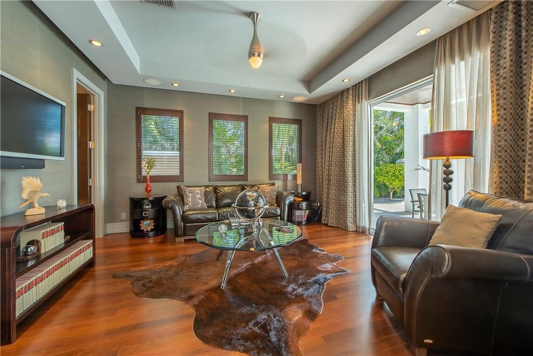 Las Olas Isles - Residential