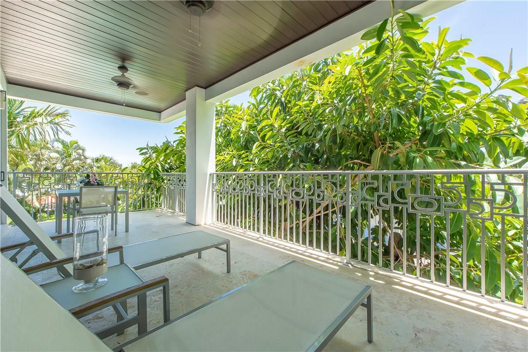 Las Olas Isles - Residential