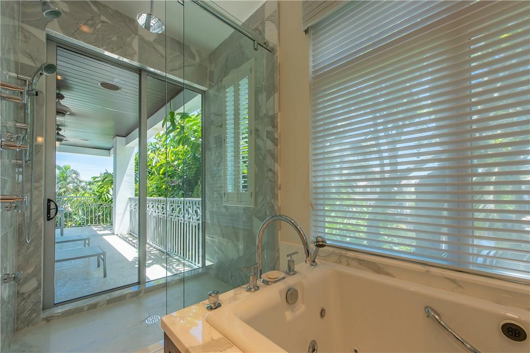 Las Olas Isles - Residential