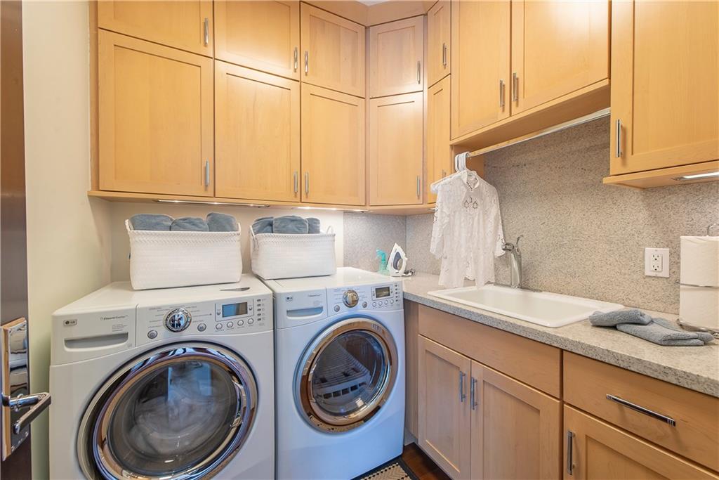 Las Olas Isles - Residential