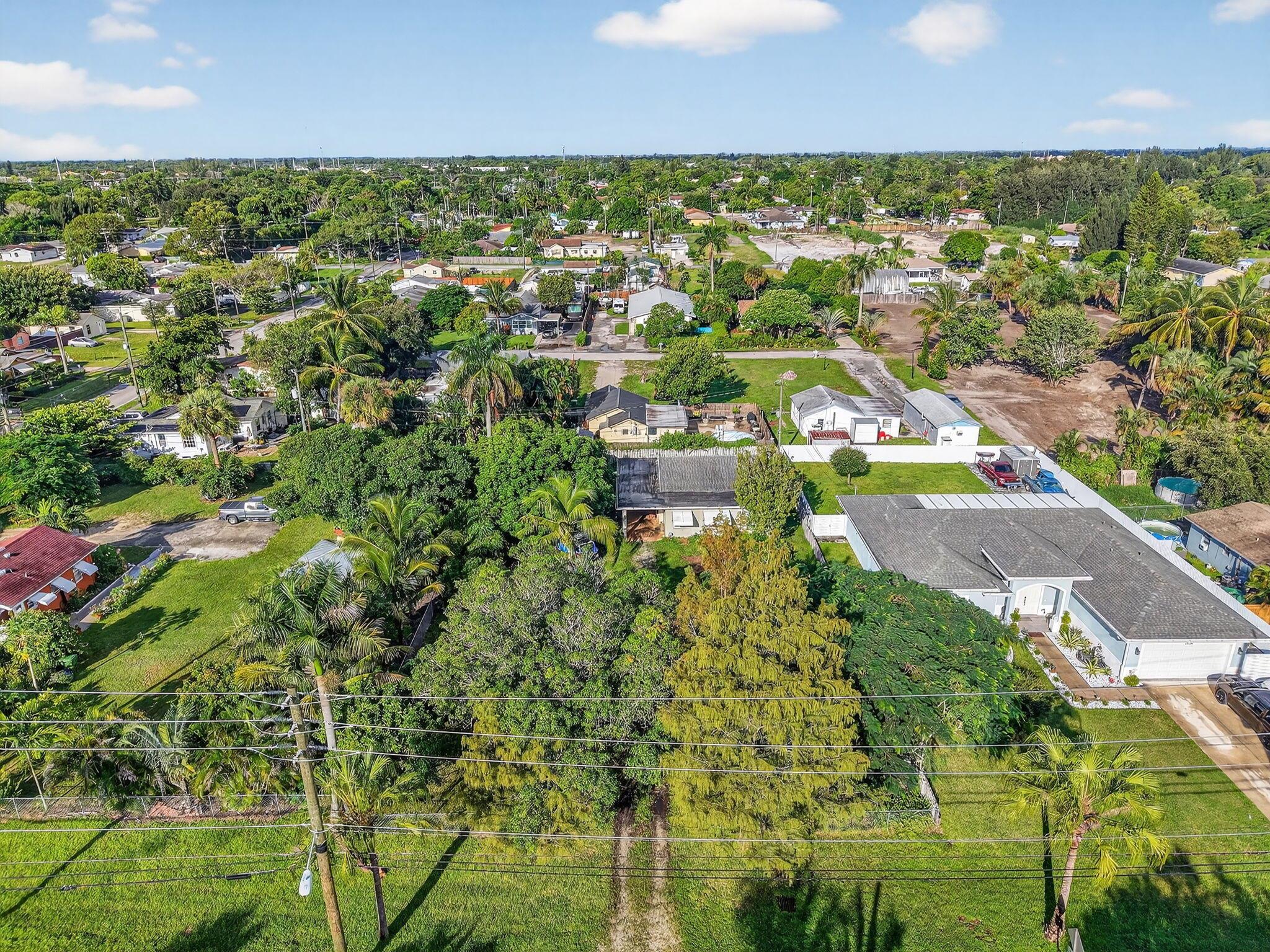 LAKEWOOD GARDENS 1 - Residential