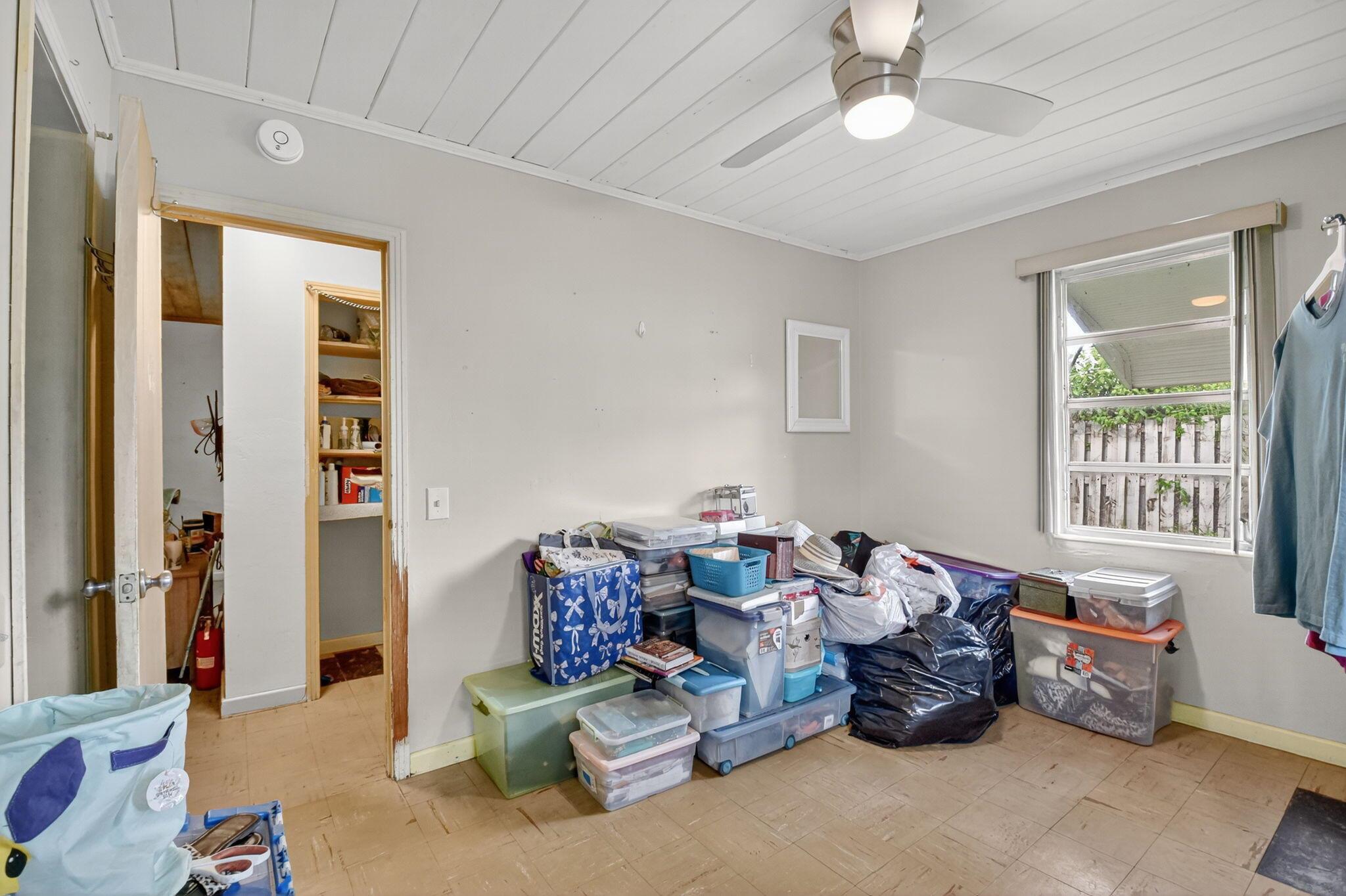 LAKEWOOD GARDENS 1 - Residential