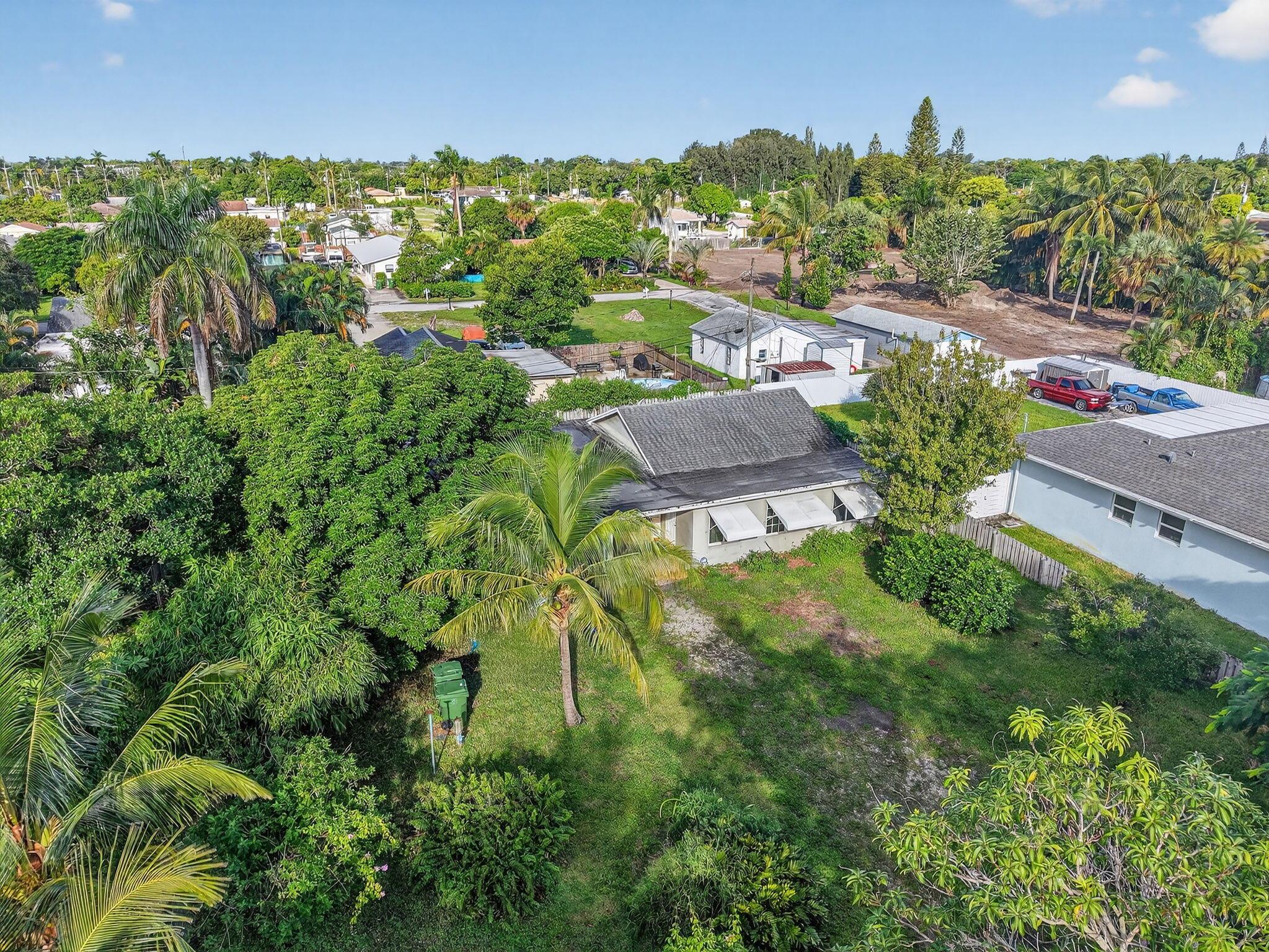 LAKEWOOD GARDENS 1 - Residential