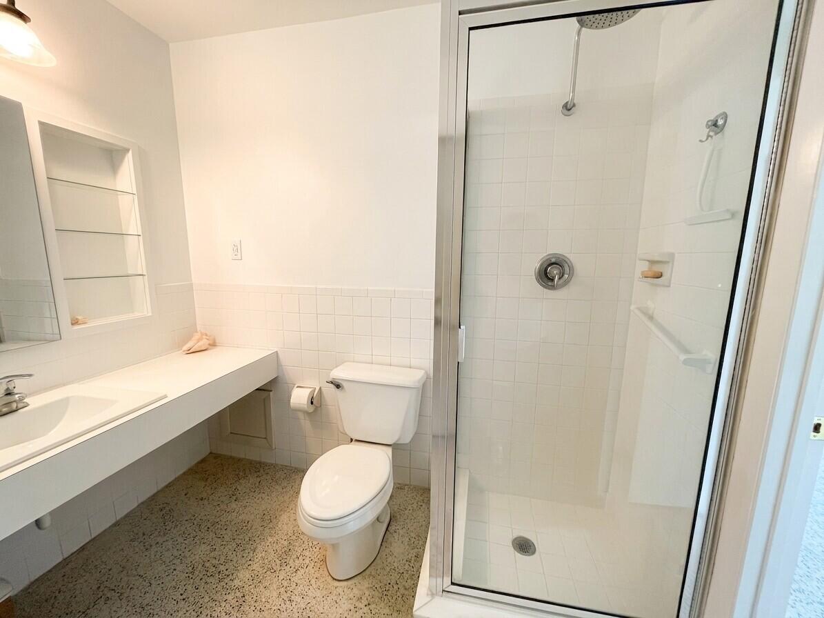 BOCA RATON SQUARE UNIT 3 - Residential