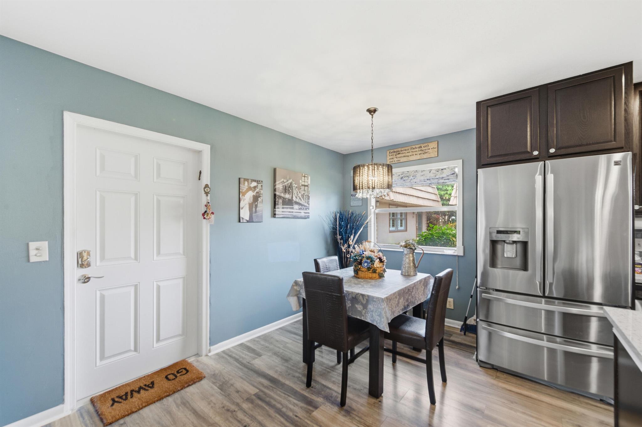 KINGS POINT - Residential