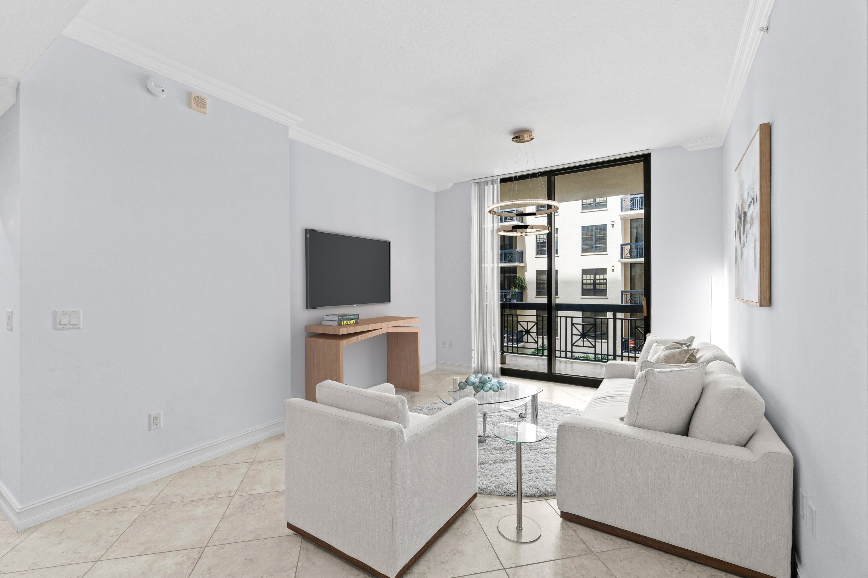 View photos, virtual tours, details... 701 S Olive Avenue 713