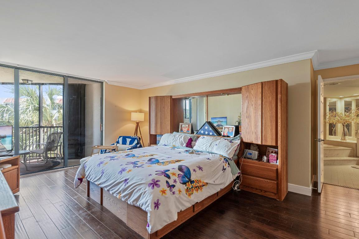 PORTA BELLA EAST AND PORTA BELLA SOUTHWEST CONDO A - Residential