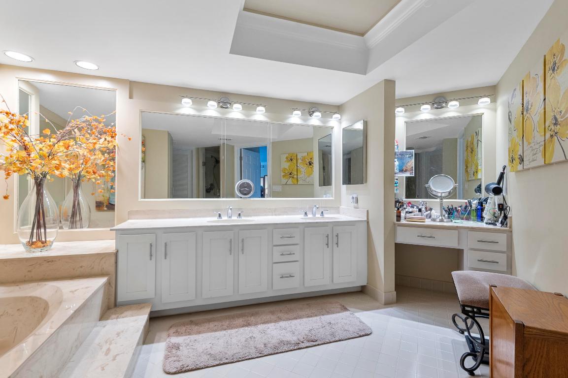 PORTA BELLA EAST AND PORTA BELLA SOUTHWEST CONDO A - Residential