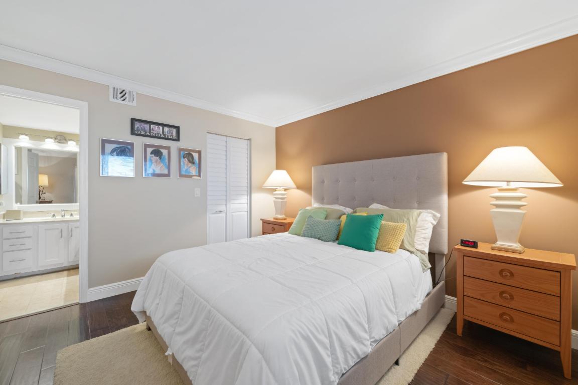 PORTA BELLA EAST AND PORTA BELLA SOUTHWEST CONDO A - Residential