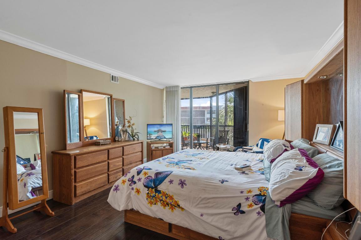 PORTA BELLA EAST AND PORTA BELLA SOUTHWEST CONDO A - Residential