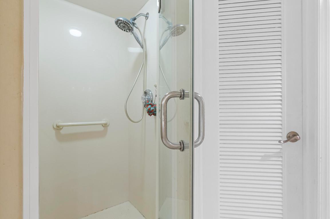 PORTA BELLA EAST AND PORTA BELLA SOUTHWEST CONDO A - Residential