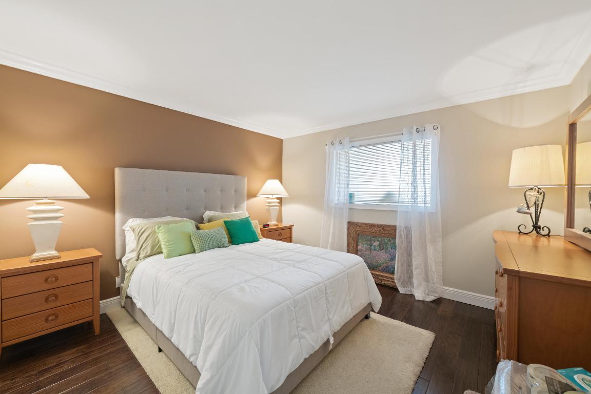 PORTA BELLA EAST AND PORTA BELLA SOUTHWEST CONDO A - Residential