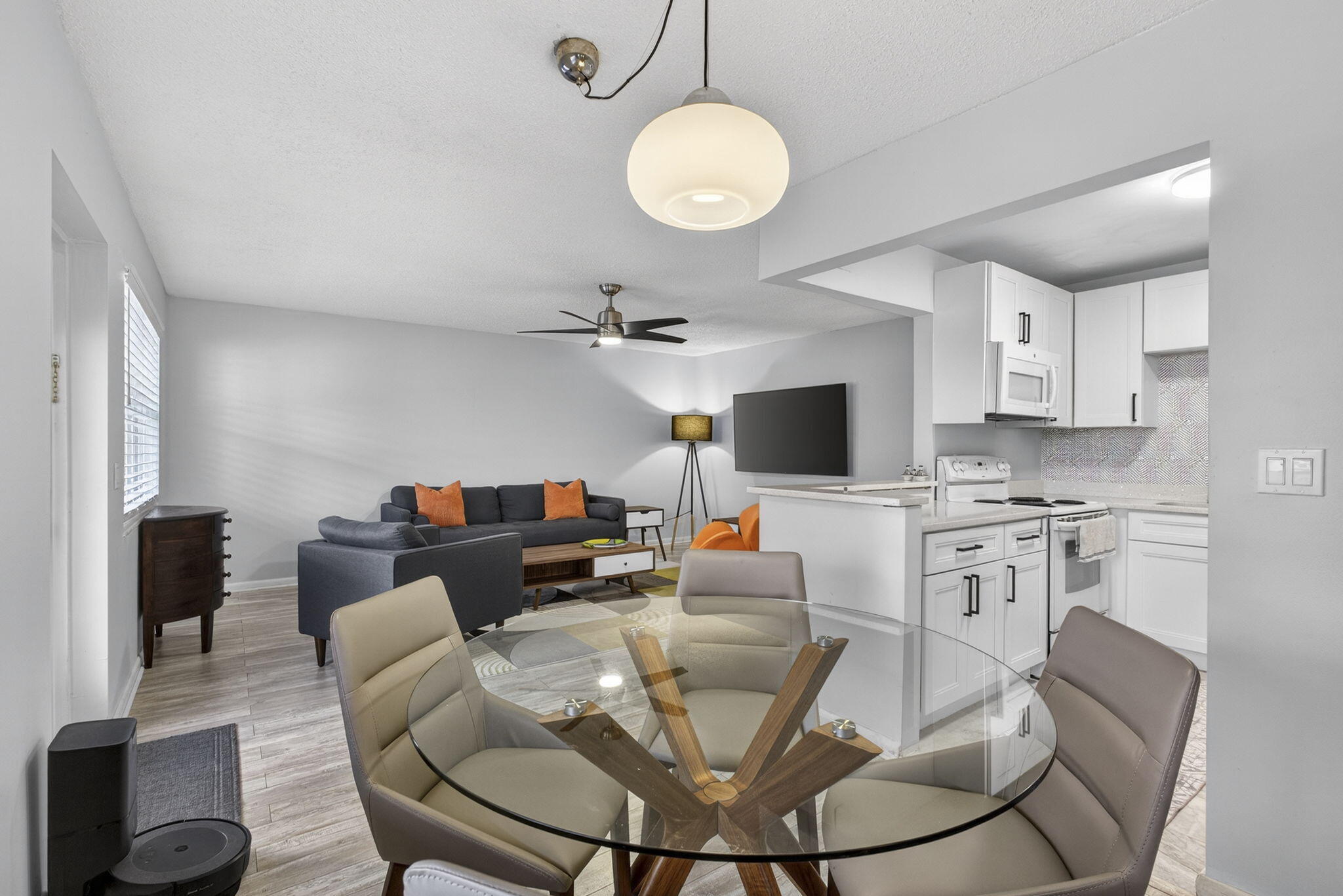 WINDSOR CONDOS - Residential