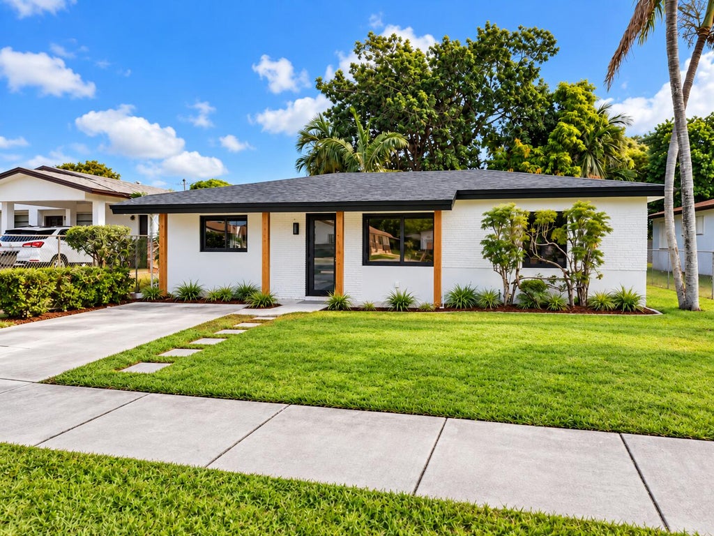 Photo of 4009 SW 21st Street, West Park, FL 33023 (MLS # B26087093)