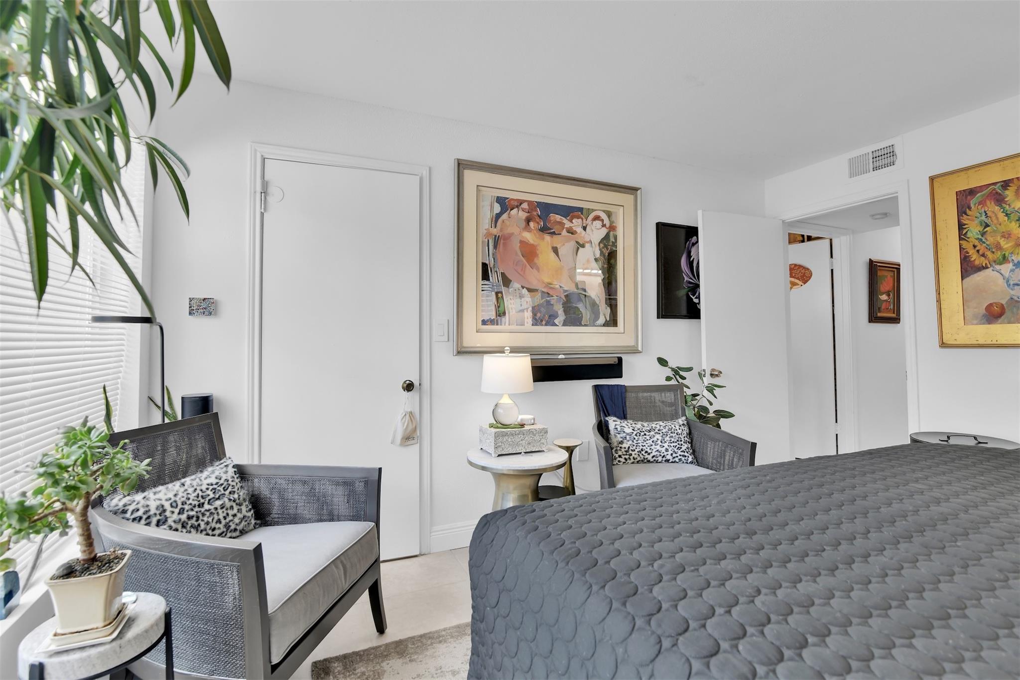 Sailboat Pointe - Residential