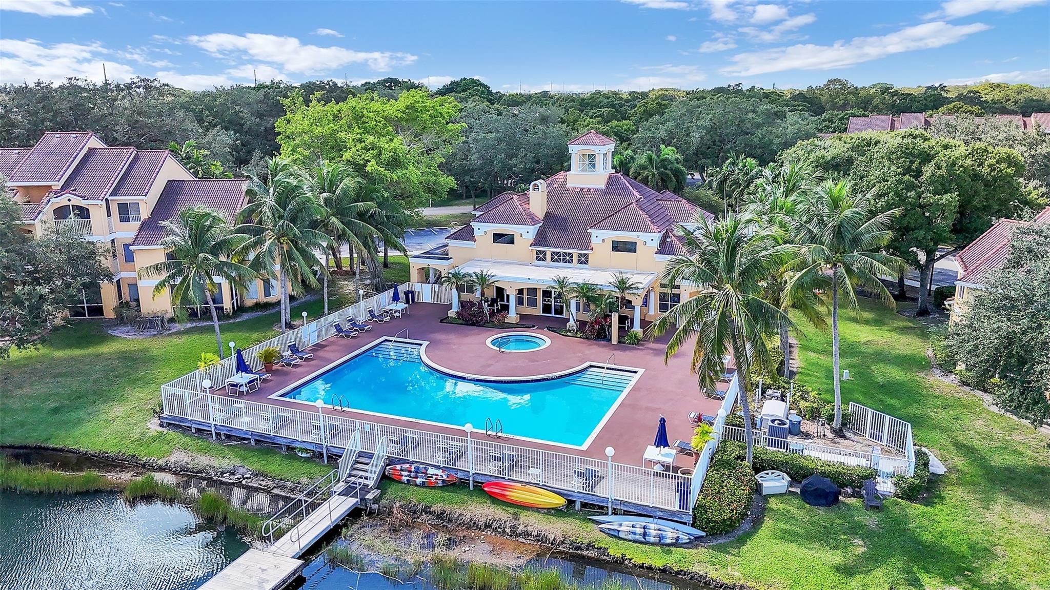 Sailboat Pointe - Residential