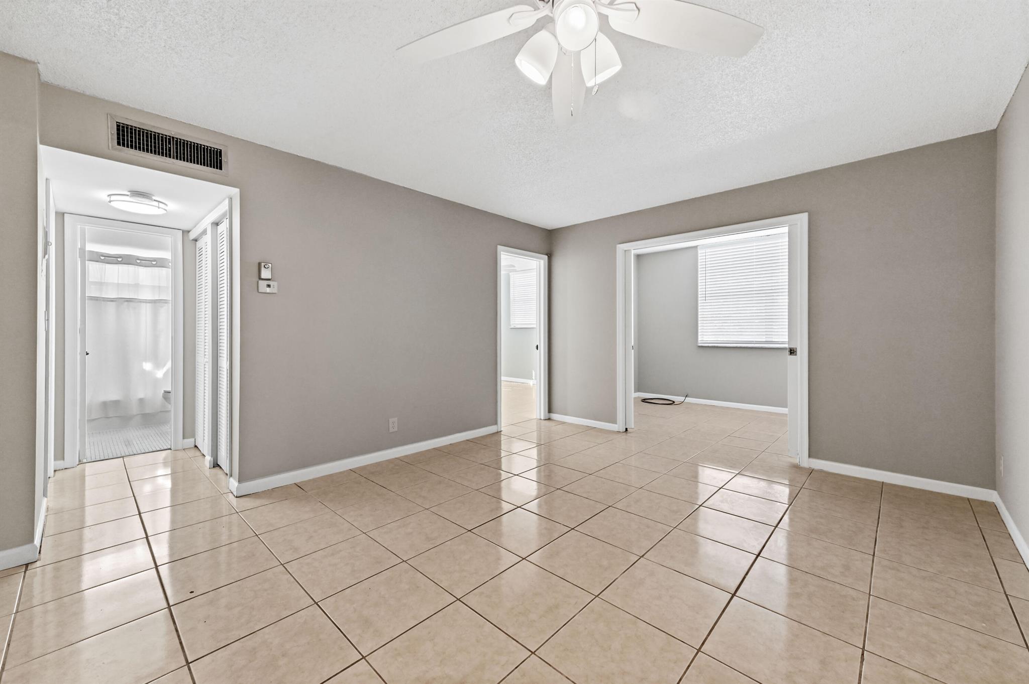 VILLA LAGO - Residential Lease