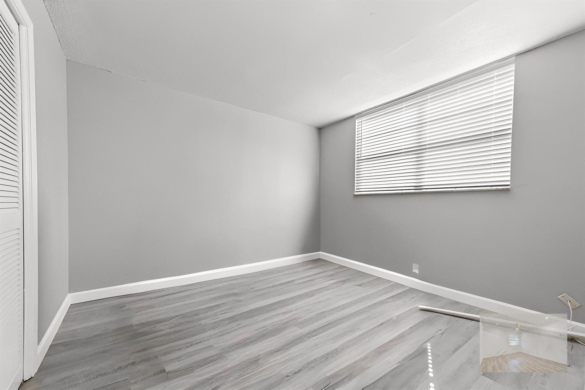 VILLA LAGO - Residential Lease