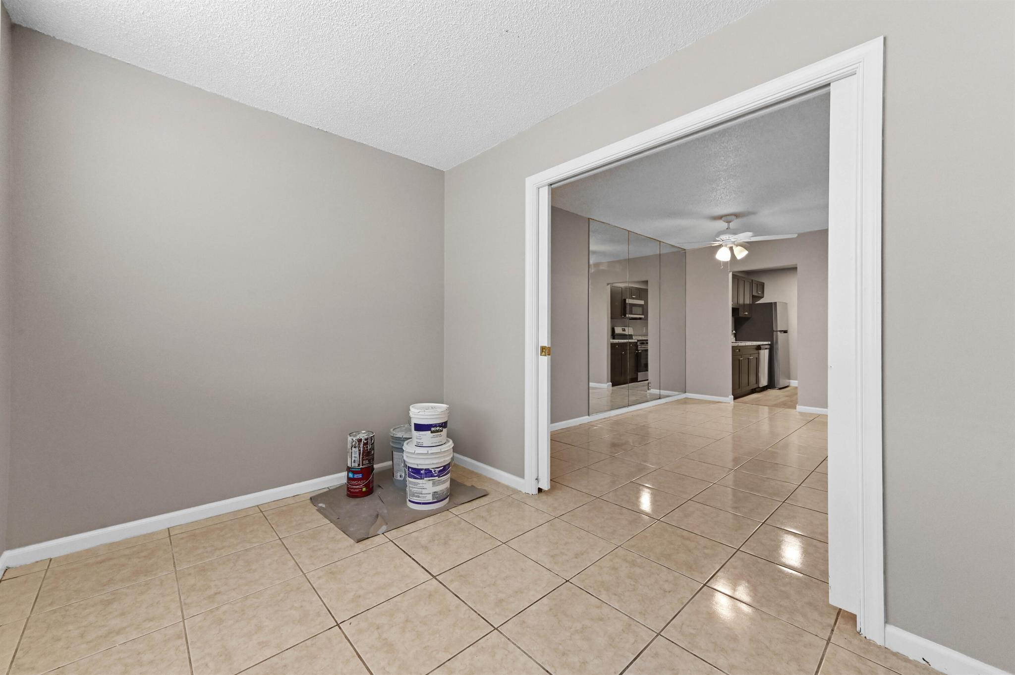 VILLA LAGO - Residential Lease