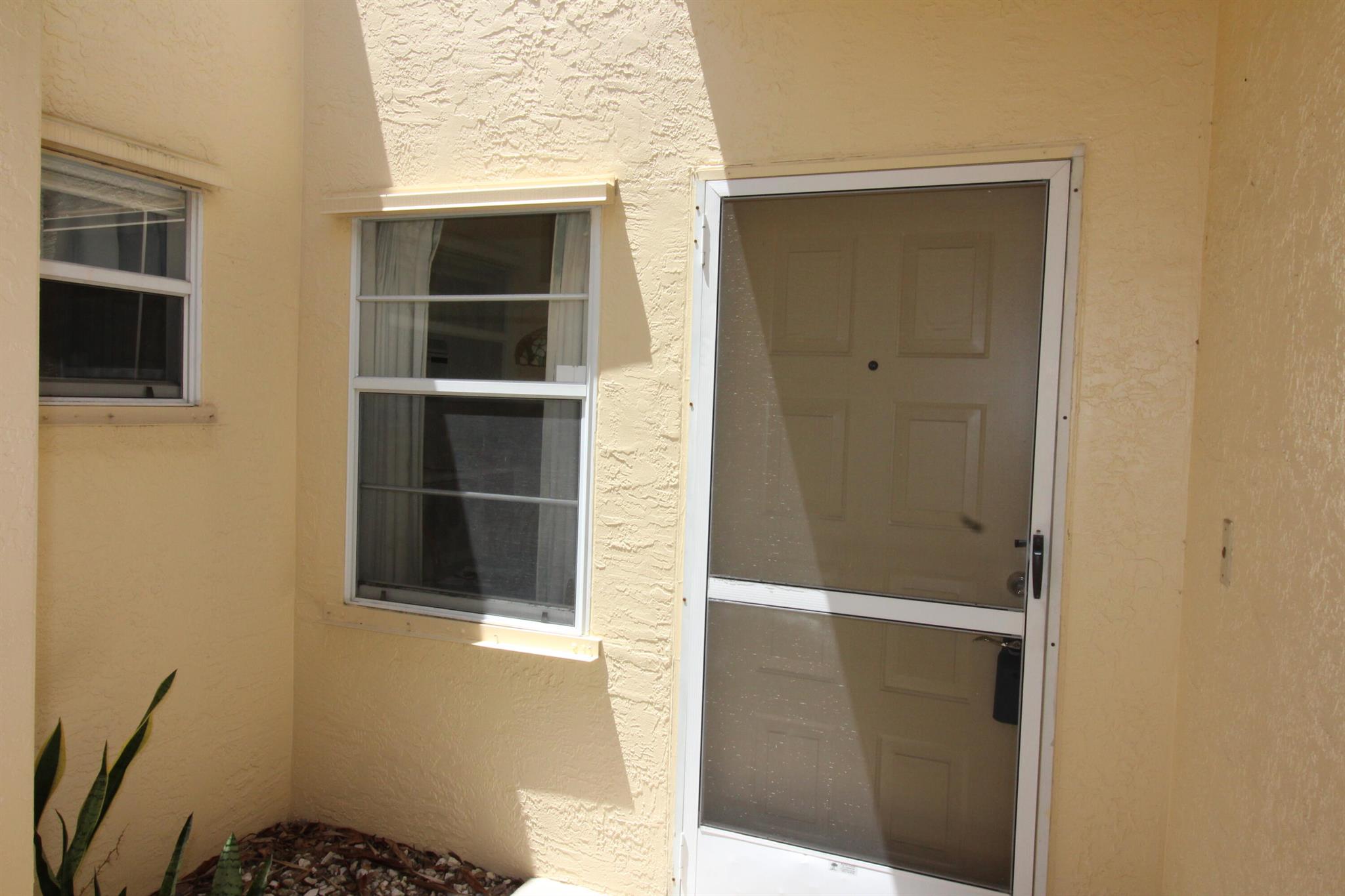 3638 SW Whispering Sound Drive