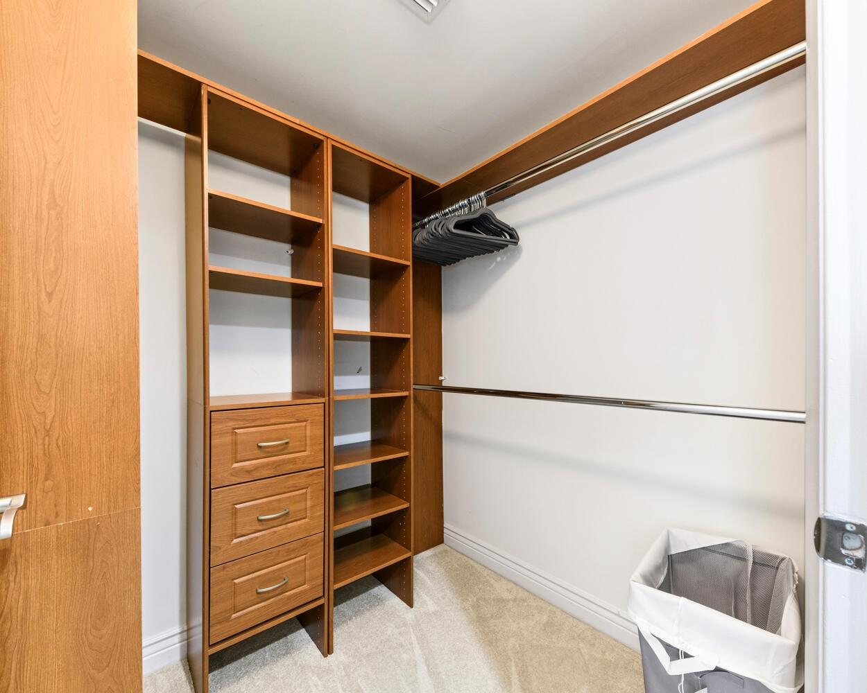 Las Olas Beach Club - Residential